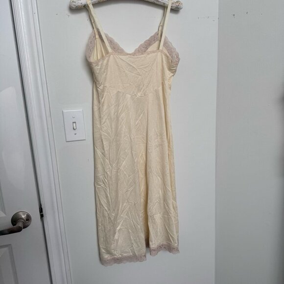 Vintage Elegant Cream Lace Trim Slip Dress Cottagecore coquette S - Picture 6 of 7